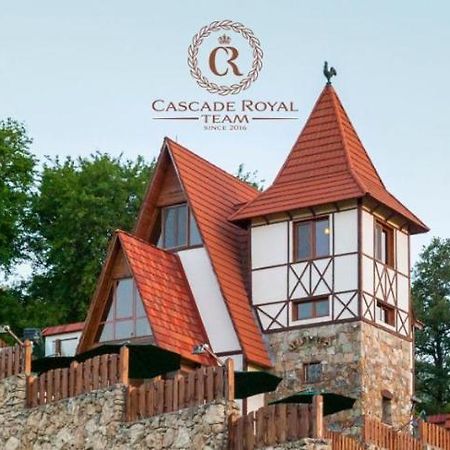 Alpine Castle Hotel Dilijan Bagian luar foto