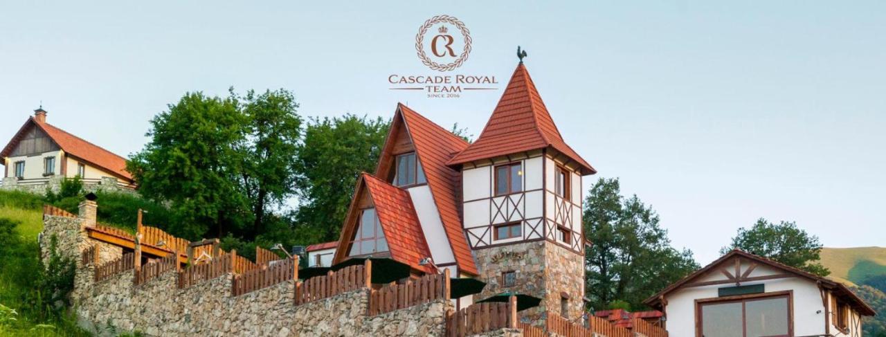 Alpine Castle Hotel Dilijan Bagian luar foto