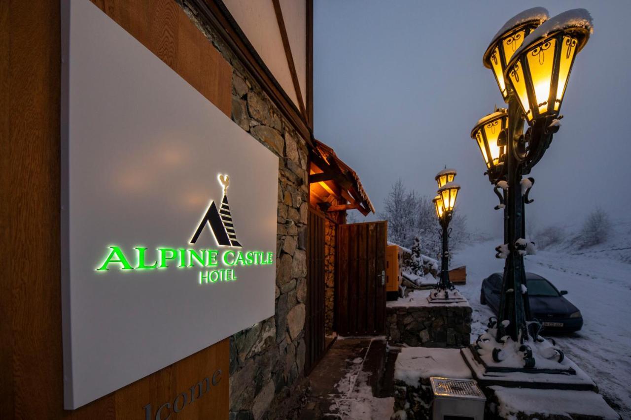 Alpine Castle Hotel Dilijan Bagian luar foto